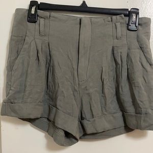 Bar lll, olive high waist shorts with pockets